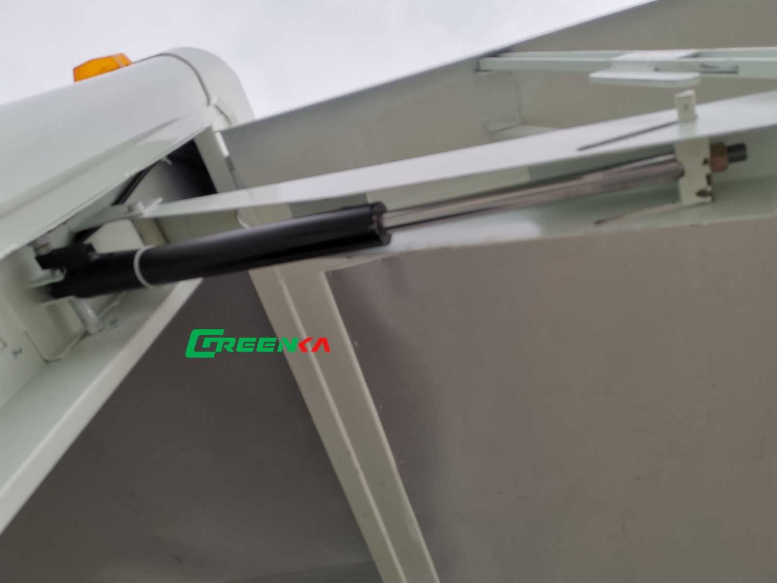 NQR75ME4__Xe thùng cánh dơi 4990kg__ (10)